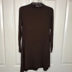 🌸NEW🌸 LISA RINNA Mock Neck Tunic Top